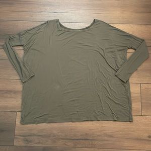 🟩🟩 ARMY GREEN LONG SLEEVE PIKO 1988 Tunic
